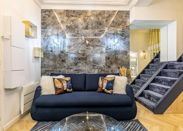 Le De L'ile Apartment *