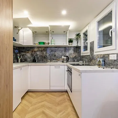 Le De L'ile Παρίσι